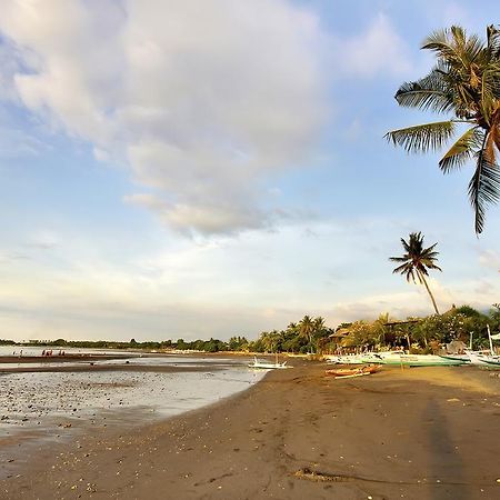 Lilin Lovina Beach Hotel Exterior photo